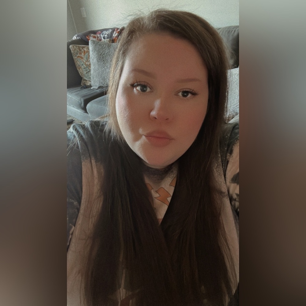 Meet Your Posher, Siara.